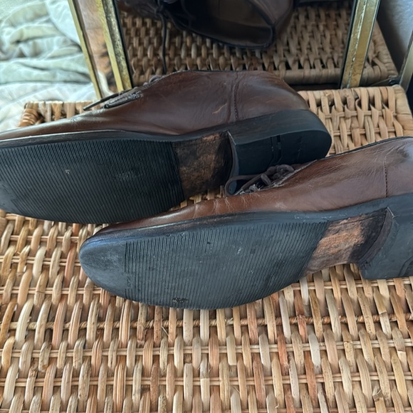 Frye men’s leather shoes, size 10.5